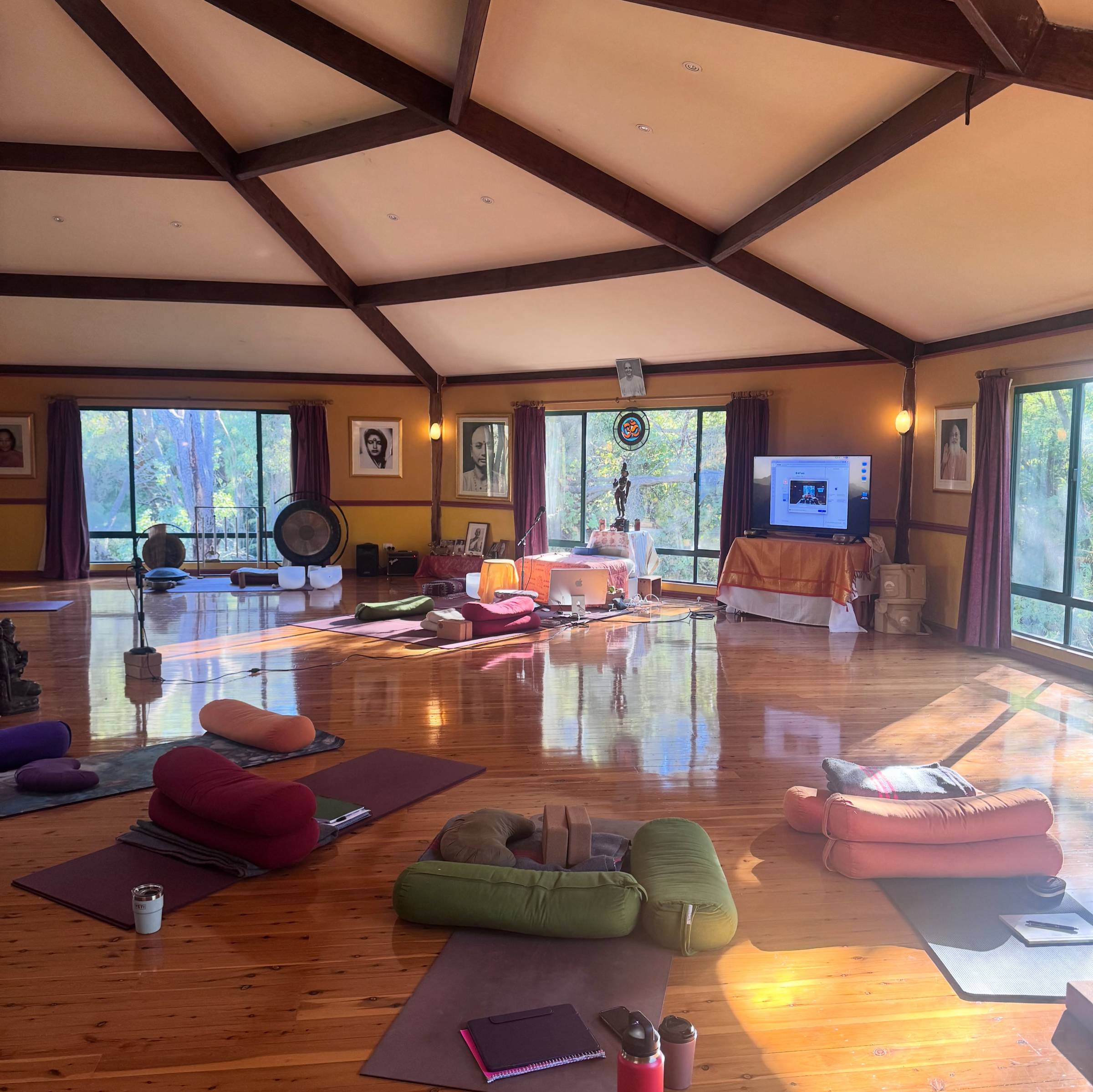 I am totally wrapped in the quiet of this Somatic Yin training, not quite ready to come back to the world yet.

We came here to learn, and the learning was beautiful and deep. But what I wasn’t expecting was how much of these two days would just be about receiving. Really receiving. Lying down, being guided, letting someone else hold the space while I finally... arrived.

I hadn’t done that for myself in a long, long time.

As teachers, we stop being able to enter a room without also holding it. Part of us is always tracking, always available, always on. We care deeply, you show up fully but we’re running on something thinner than we’d like to admit. (And as solopreneurs, we never quite switches off.)
And the things we teach and preach (embodiment, presence, empathy..) are often the first to go quiet in us when we’re running depleted. 
That’s the strange irony of this work. 
We end up teaching from memory rather than from feeling.

These two days gave that back to me.Not just knowledge but feeling. 
The actual lived experience of being in my body, soft and unhurried. Of being met with care and real attunement and remembering what that feels like from the inside. Because that’s where empathy and true wisdom lives. 
Not in what we know about it but in how available we are to actually feel it.

And as women, we carry so much without noticing. Receiving can feel almost uncomfortable, like something we haven’t quite earned yet. But this was medicine for exactly that.
I feel nourished in a way I’d forgotten was possible. Deeply grateful for @mandbk and everything she’s holding in this training. 
More of this, please. 🤍

#theseasonswithin #somaticyinyoga #somatics #yogateachertrainings