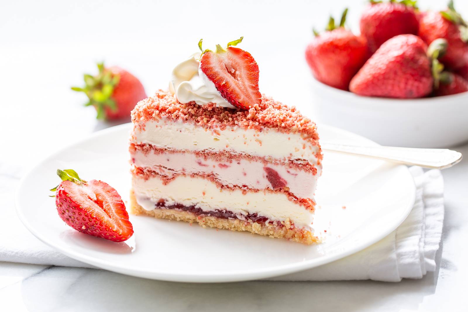 Strawberry Crunch Cake