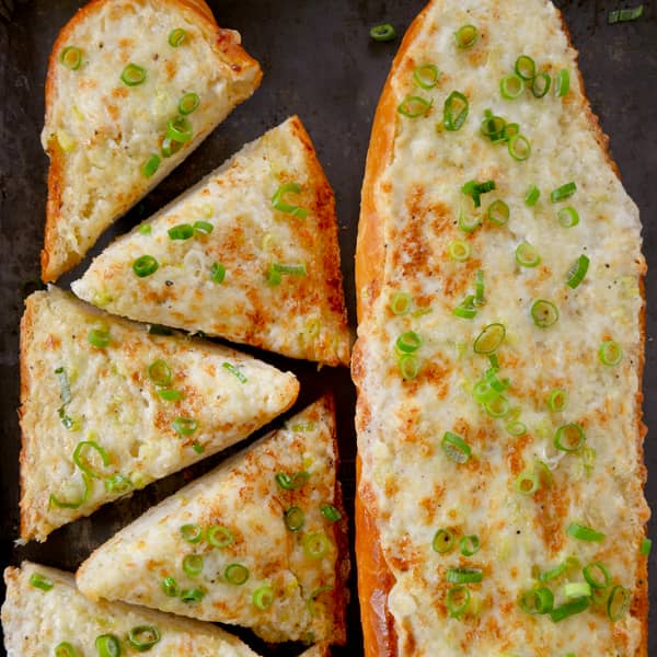 Secret Ingredient Cheesy Garlic Bread