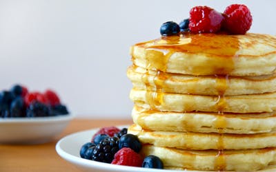 Fluffy Greek Yogurt Pancakes