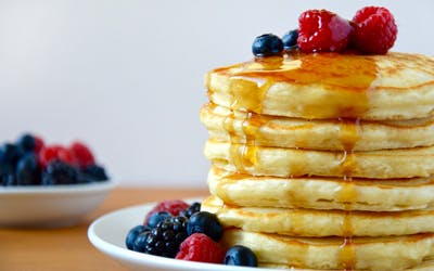 Fluffy Greek Yogurt Pancakes