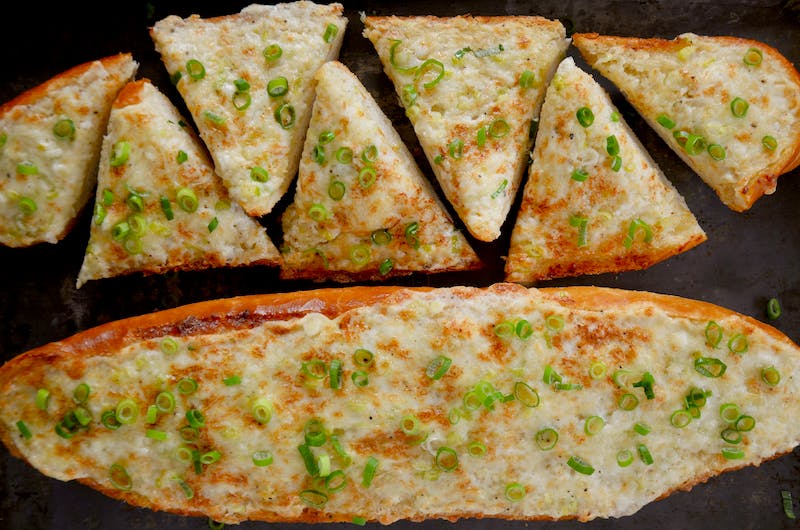 Secret Ingredient Cheesy Garlic Bread