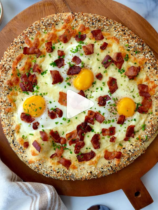 Breakfast Pizza