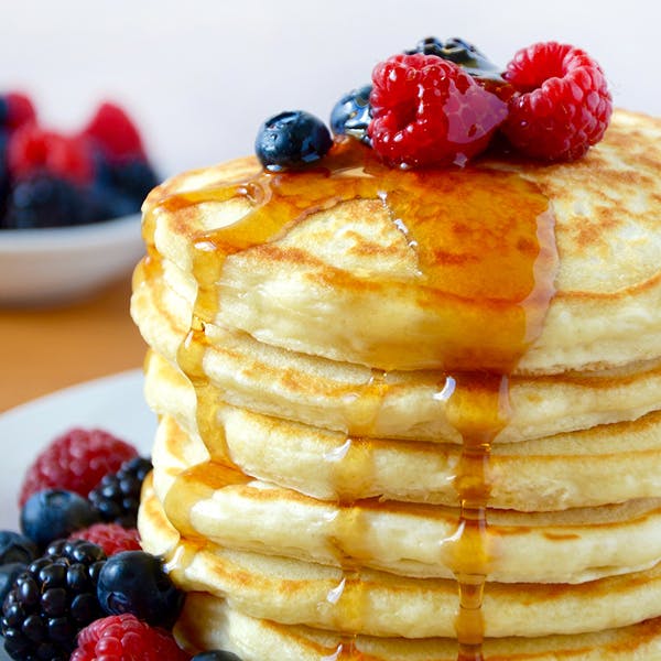 Fluffy Greek Yogurt Pancakes