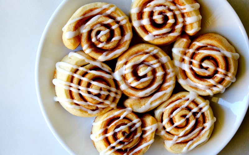 Pizza Dough Cinnamon Rolls with Vanilla Glaze