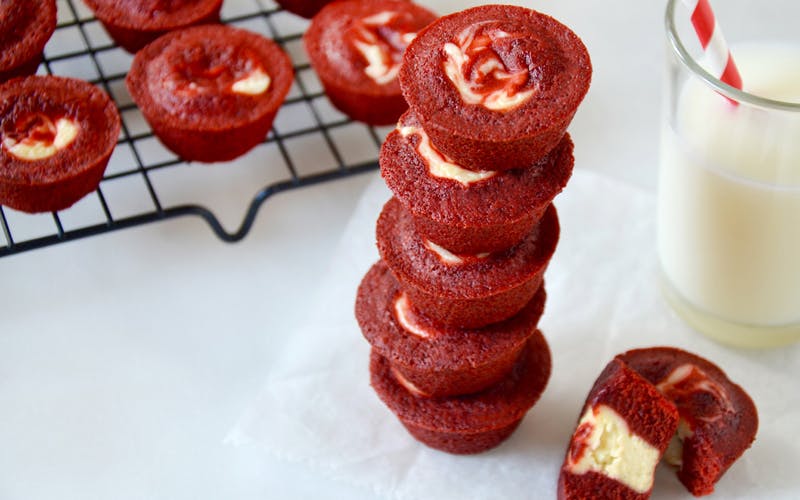 Red Velvet Cheesecake Brownie Bites