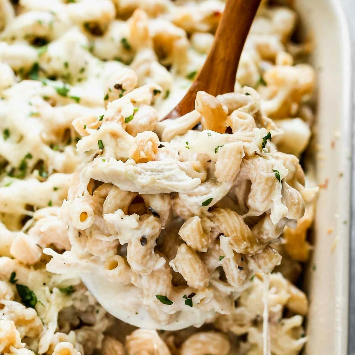 Chicken Alfredo Bake