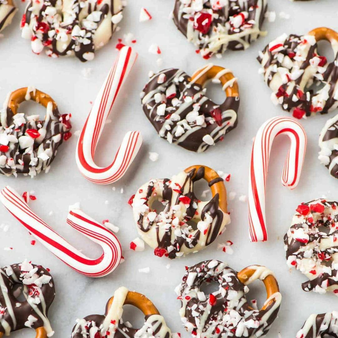 Chocolate Peppermint Covered Pretzels