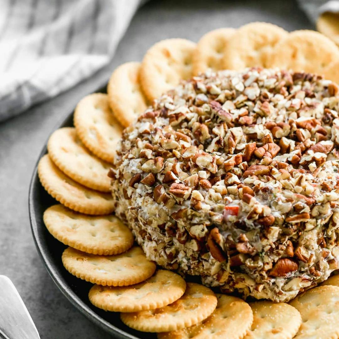 Pineapple Cheese Ball