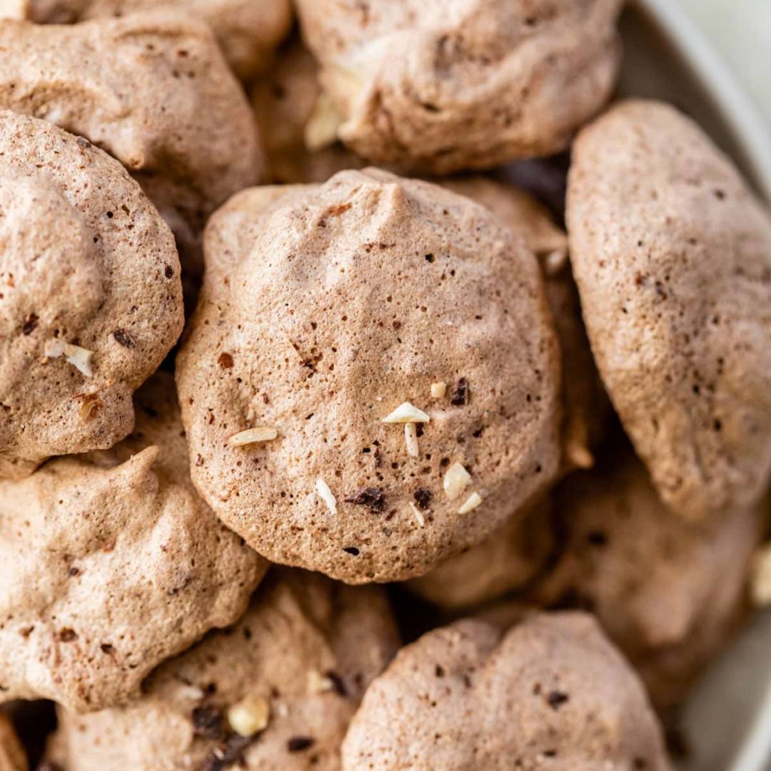 Chocolate Meringue Cookies