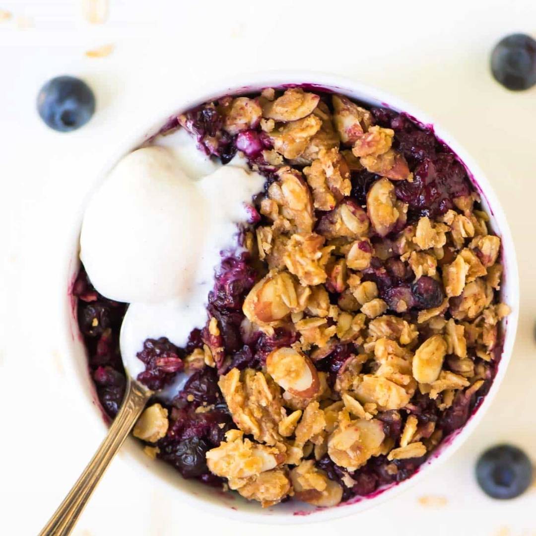 Slow Cooker Triple Berry Crisp