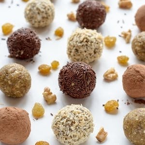 Golden Raisin No Bake Energy Bites