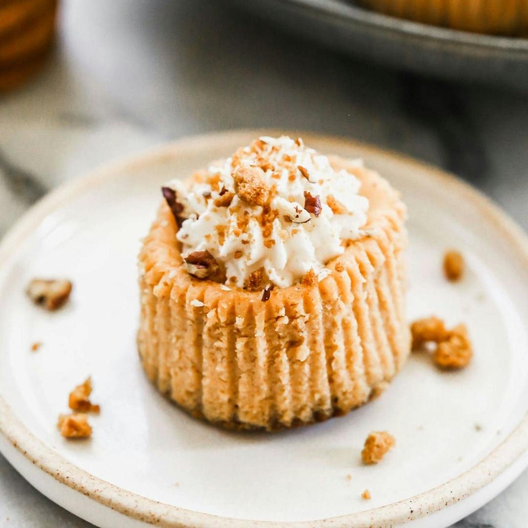 Mini Pumpkin Cheesecakes