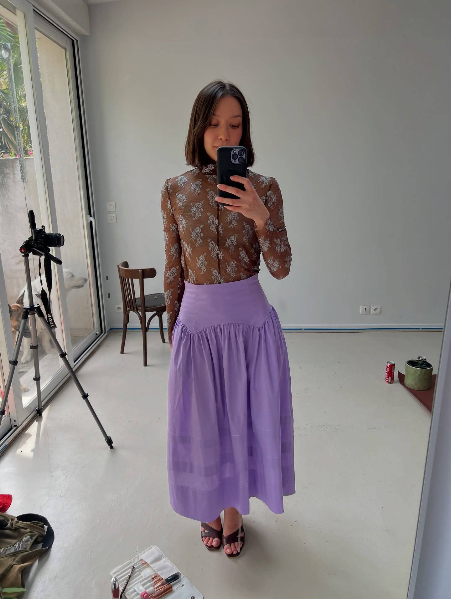 The Amabel skirt is out!!
A thousand thanks to the amazing testers!!! Demanding, generous, smart, creative… I couldn’t have asked for a better group!! I feature some of their versions of the Amabel skirt in the intro of the video on YouTube, go watch!!

For this skirt pattern, I’ve really tried to do more: 
1. there are PDF instructions!! Don’t hesitate to send me feedback as these have not been tested (I was too late with these)
2. We have +4 sizes to my usual size range! So I offer this pattern in 12 sizes!
3. I’ve changed the size names to encourage you to really pick your size based off your measurements (they go from A to L now)
4. I usually feature both the seam lines and the cutting lines so you guys see the seam allowance right away. But it gets completely confusing when printing the A0 at a place where you can’t toggle off the sizes you’re not interested in. So just for the A0, there’s now one line visible (the cutting lines that includes the seam allowance).
This is all thanks to the testers!!!

Let me get some info on projector formatting and I’ll be back with it too, but first, I’ll breath a bit 😮‍💨😆

The pattern is discounted (50% off) until Tuesday night the 22nd of July. No code needed, the pattern is discounted on Etsy. Link in bio to see it.
Hope you like it!
Also, the top is curtesy of @tangoli__ 😘
🥰
.
.
.
#sewing #sewingpatterns #sewingproject #memade #sewistsofinstagram