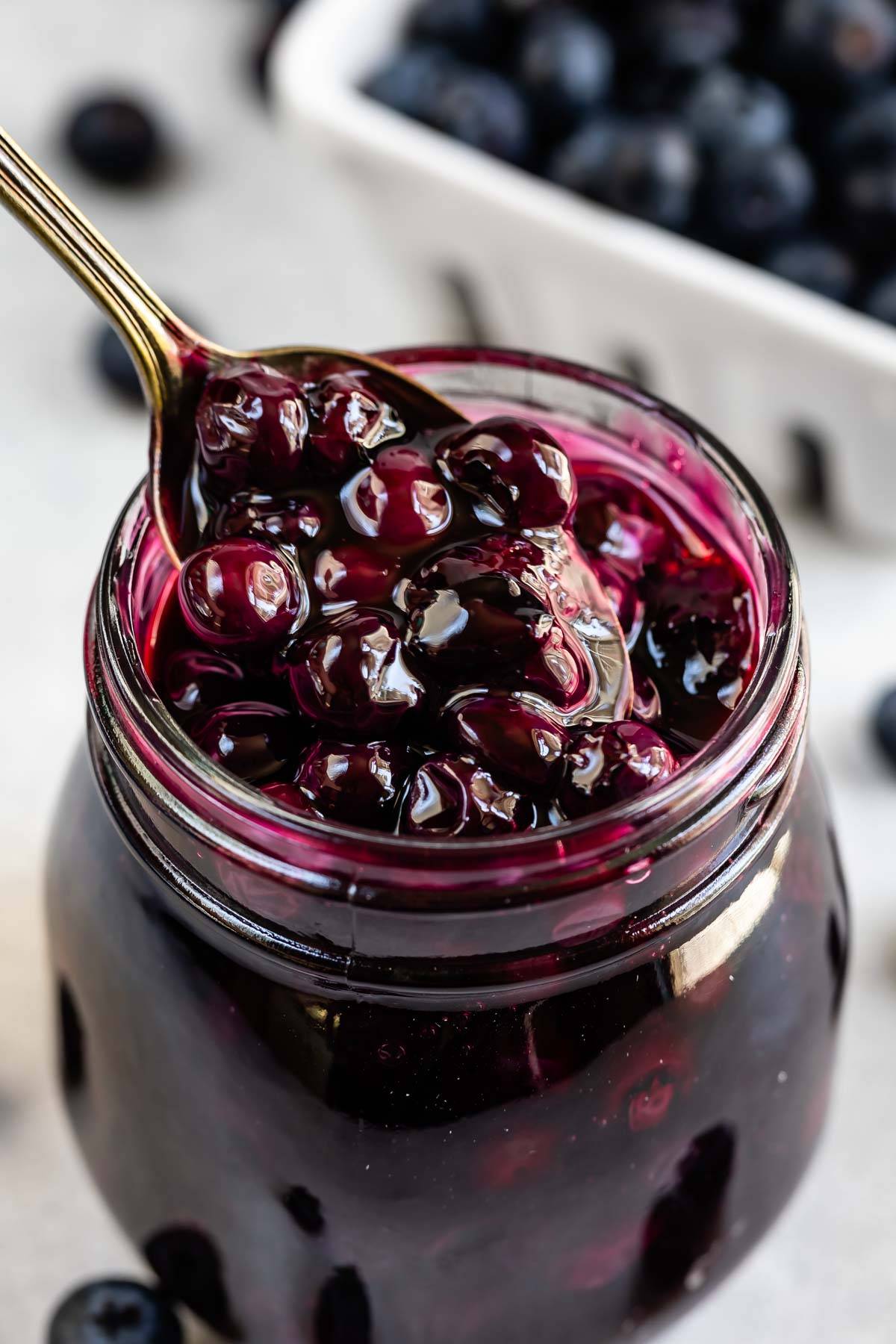 jar of blueberry pie filling