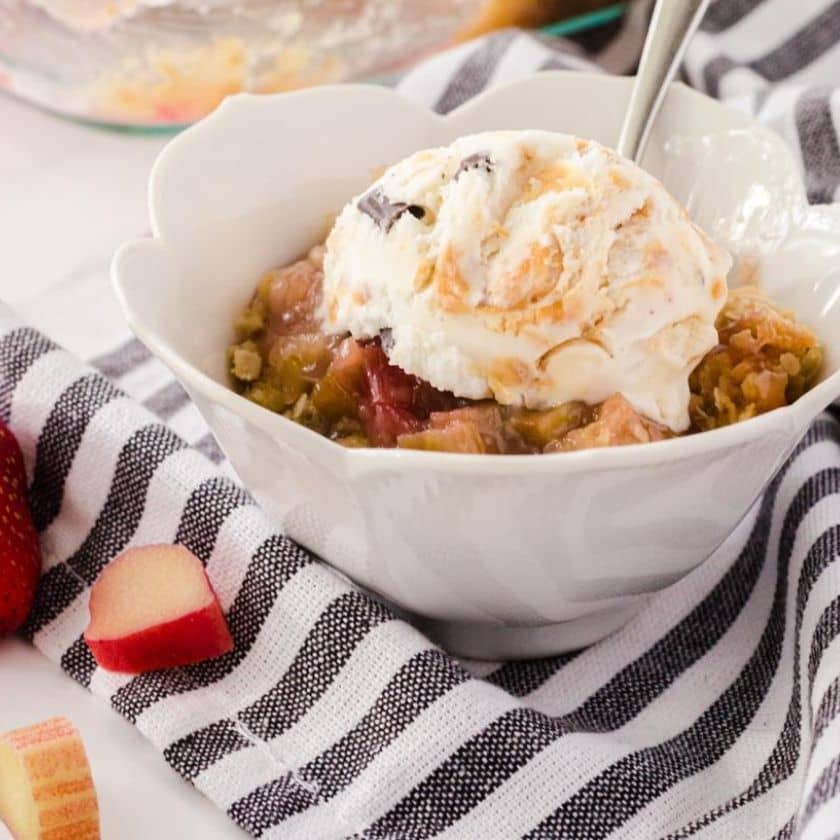 rhubarb crisp in a serving dish