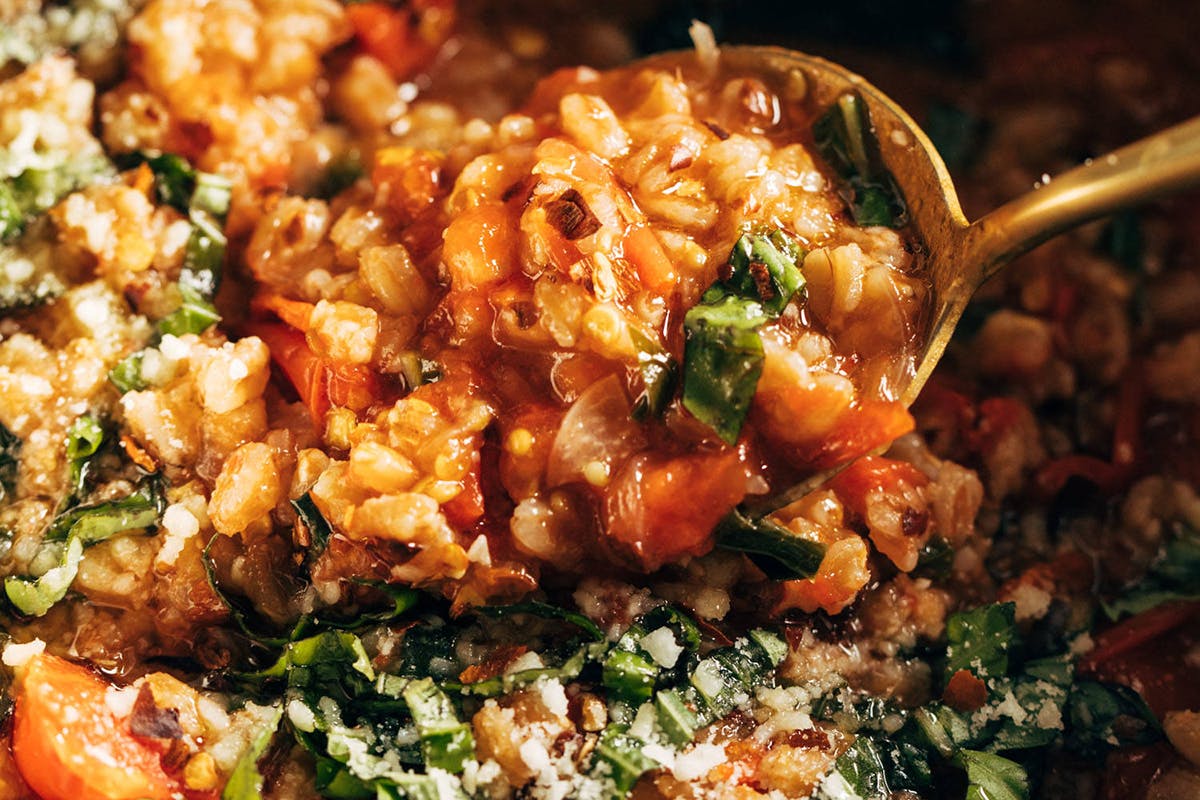 One-Pan Farro with Tomatoes and Kale