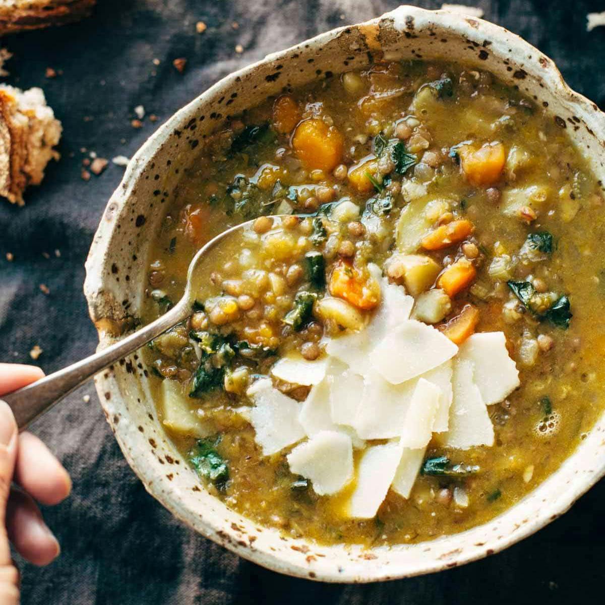 The Best Detox Crockpot Lentil Soup