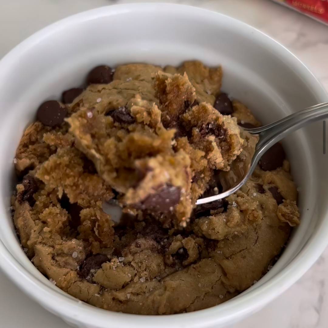 Deep dish cookie bowl with a spoon