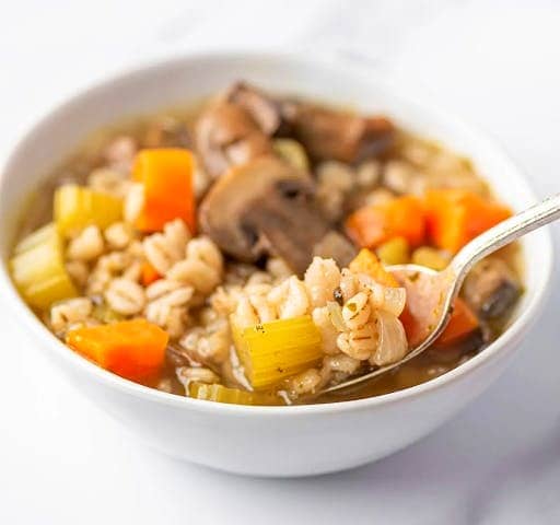 Instant Pot Mushroom Barley Soup