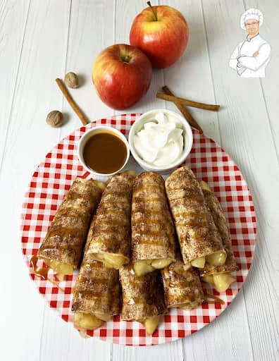 Homemade Apple Pie Roll Ups