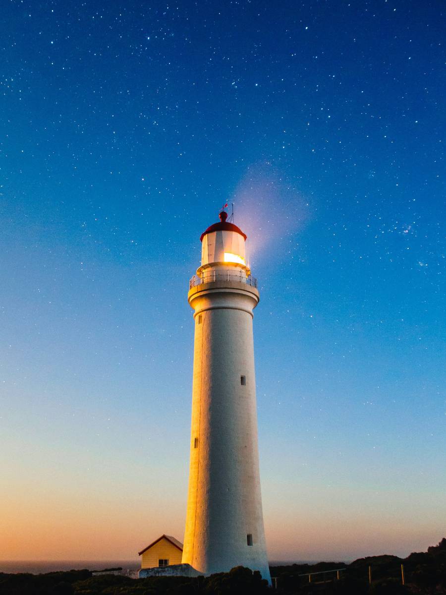 A winter solstice reflection using the lighthouse as a symbol for steady, peaceful inner light, including a simple candle and breathing ritual to release the old year and call in what’s next.