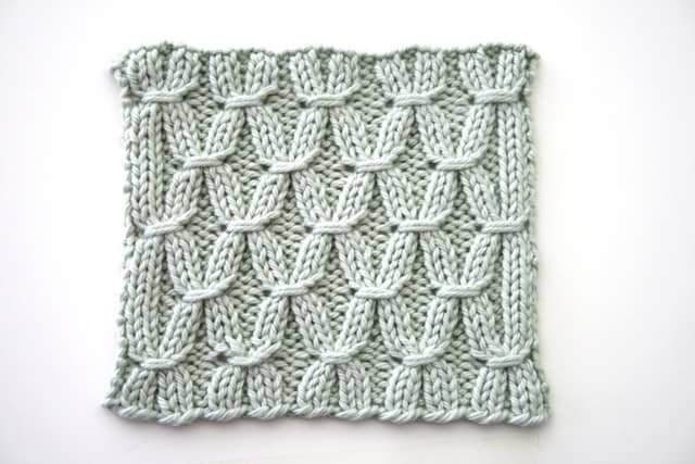 Variation Honeybee Stitch