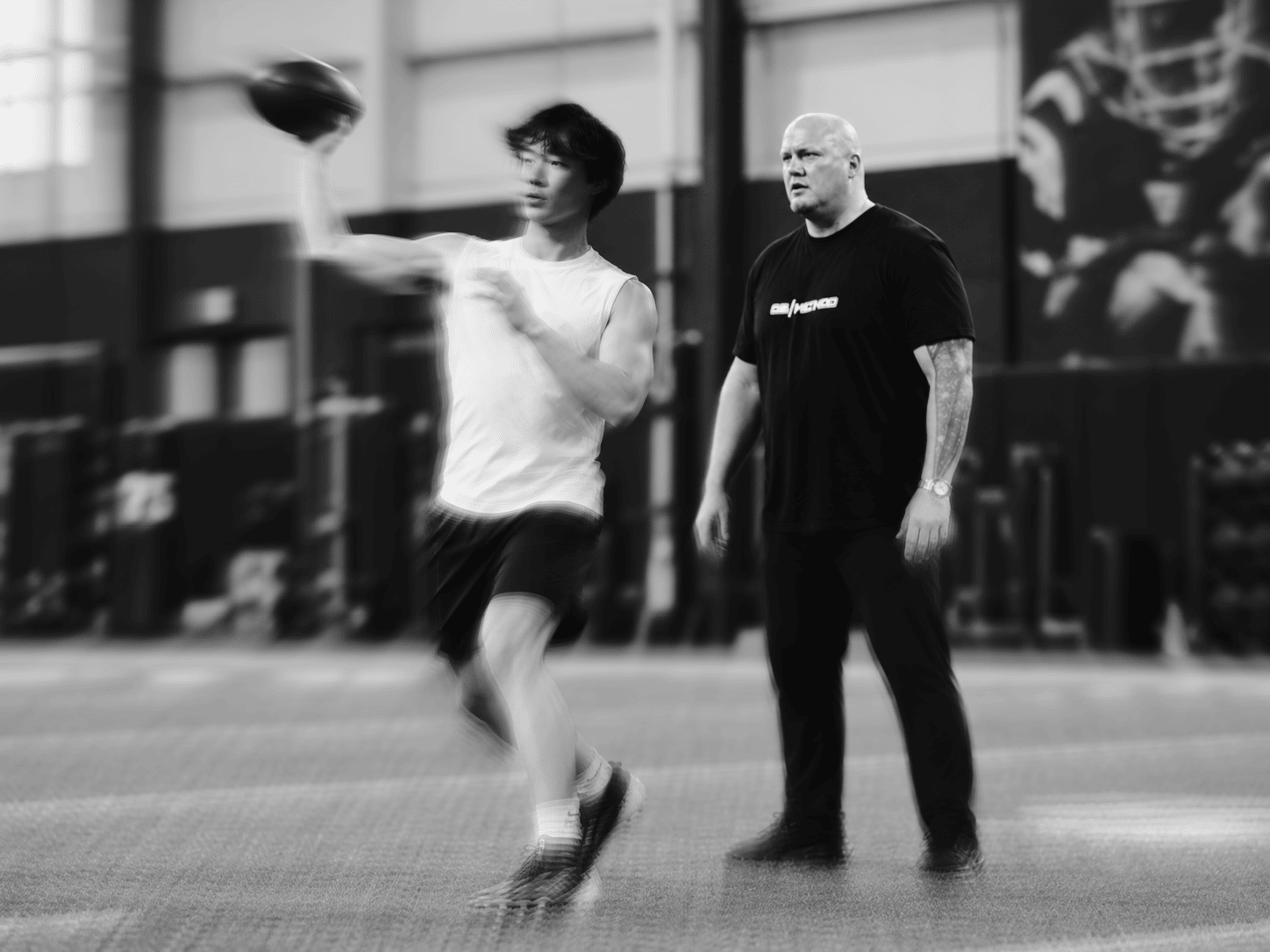Nate Longshore evaluating quarterback throwing mechanics