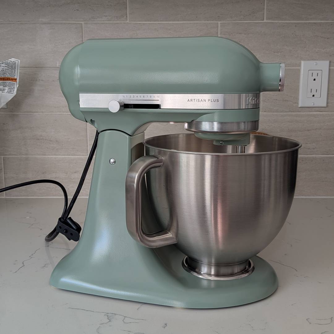 A cardamom green stand mixer