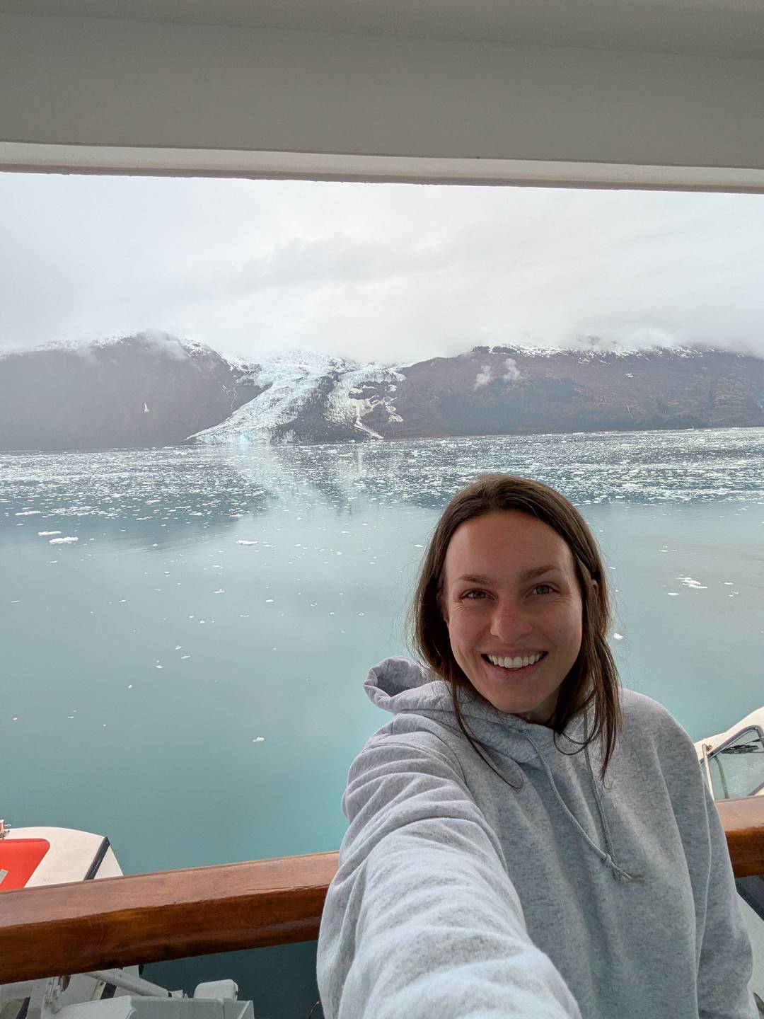 Alyssa in front of another glacier