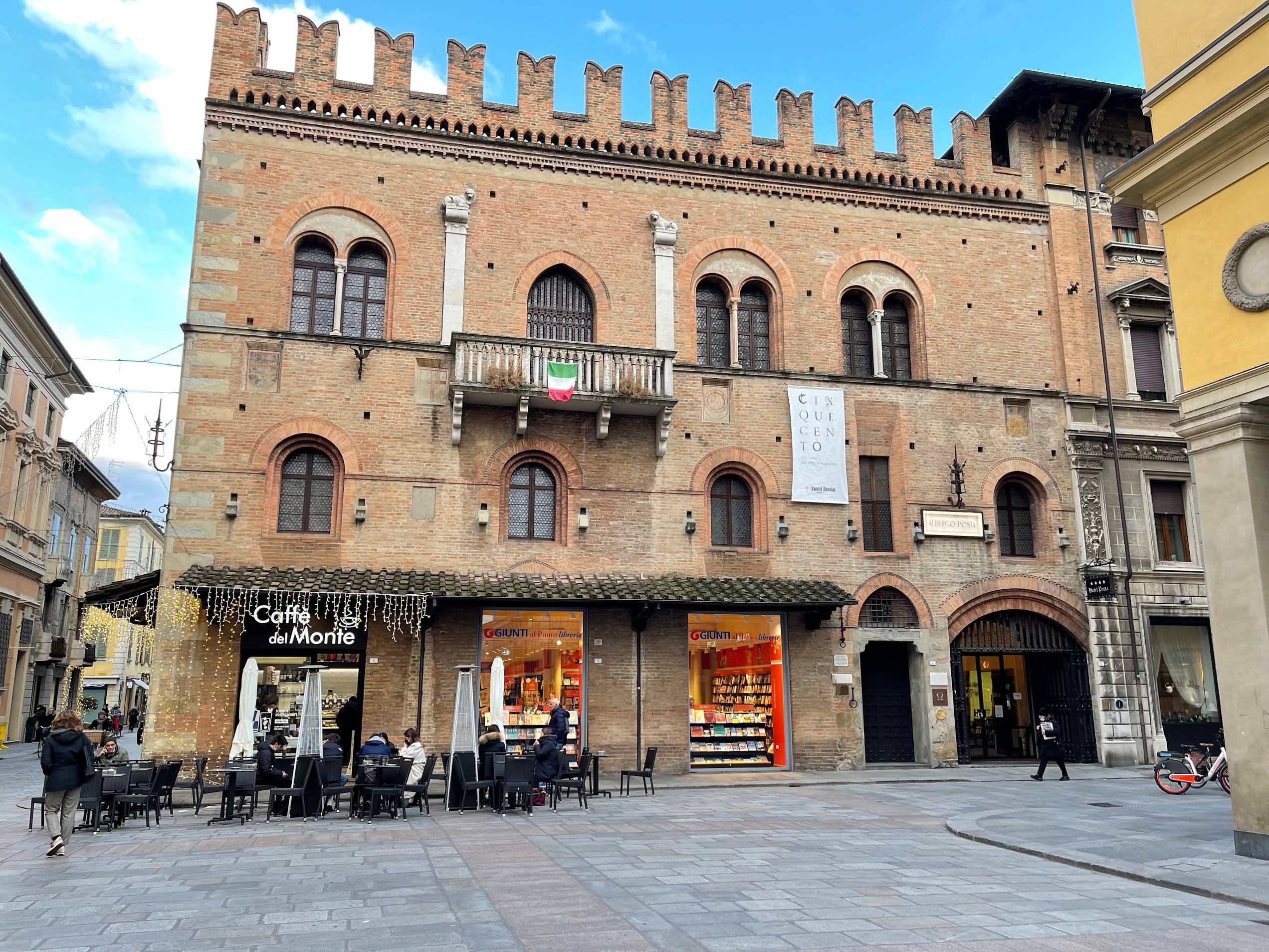 Reggio street scene