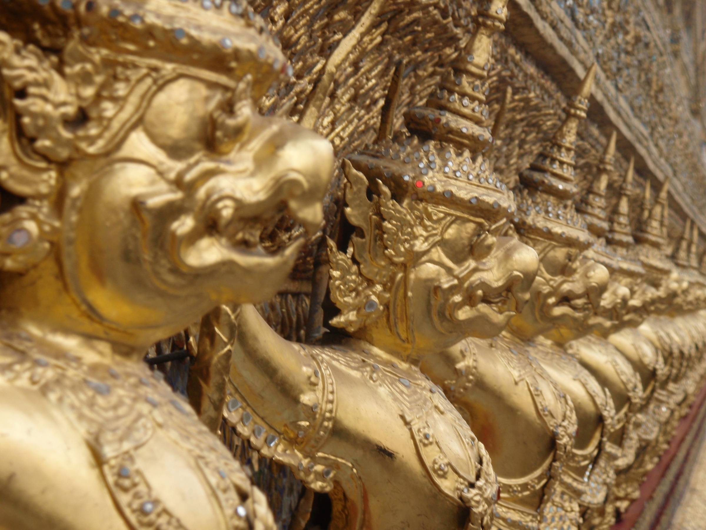 Thailand Temple statues