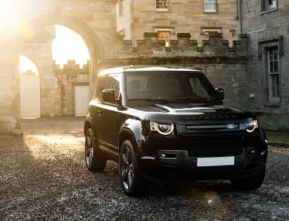 An image of a Land Cruiser fade background from green to white 