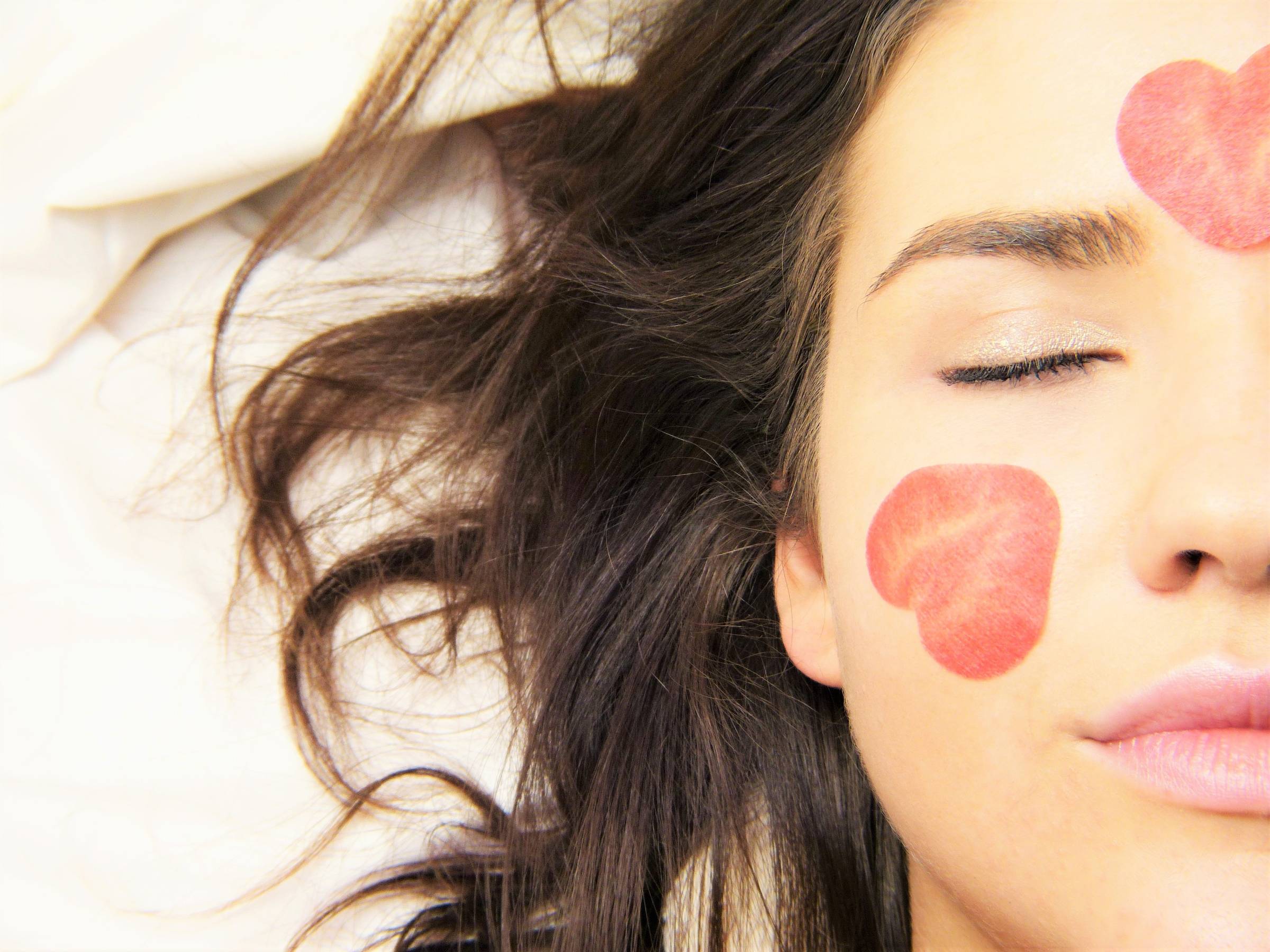  Skin & Perimenopause: What’s Happening and How Herbs Can Help