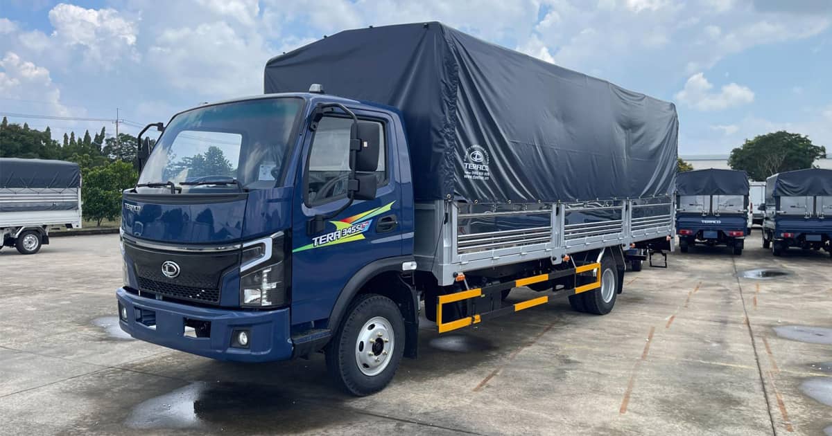 Top 2 m?u xe t?i 3.5 t?n ?áng mua nh?t th? tr??ng hi?n nay