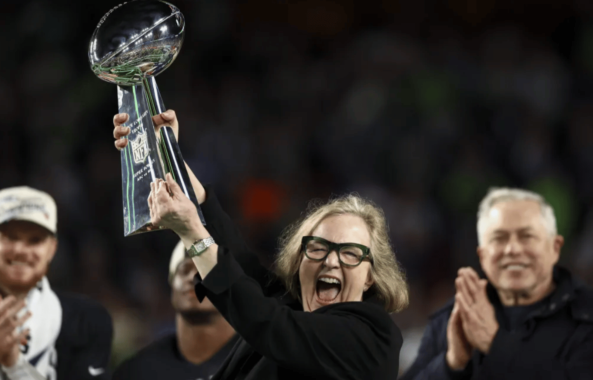 Jody Allen holds the Lombardi trophy after the Seahawks win