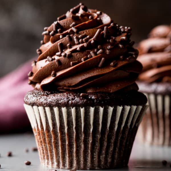 chocolate cupcake