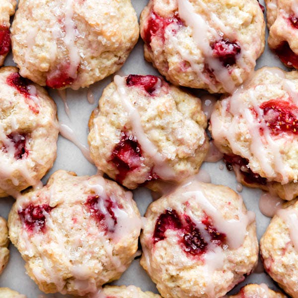 strawberry biscuit cookies