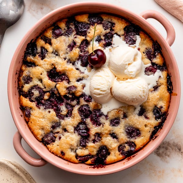 cherry cobbler with ice cream