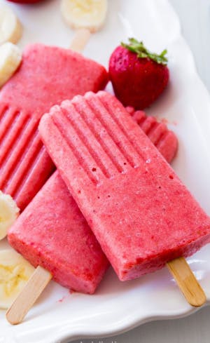 picture of strawberry banana popsicle