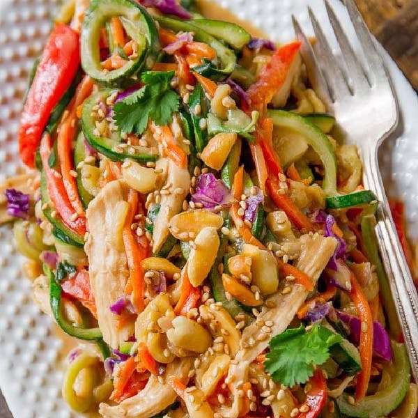 peanut chicken zucchini noodles