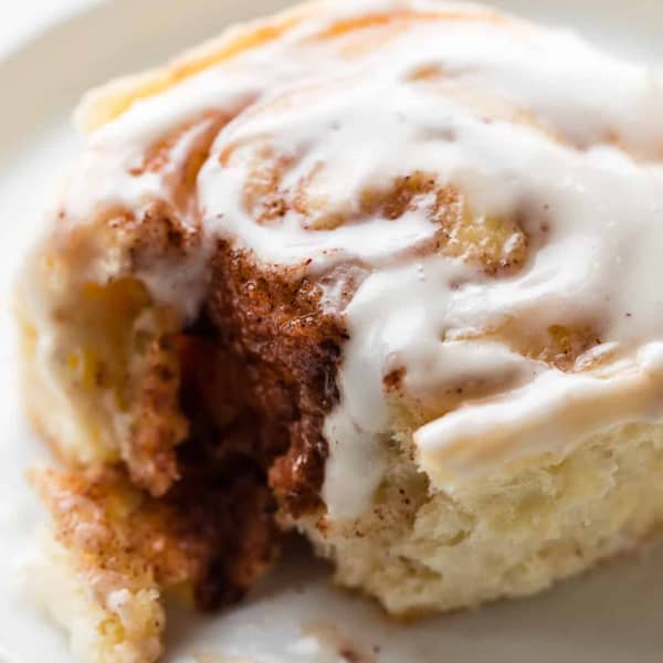 cinnamon roll with vanilla icing