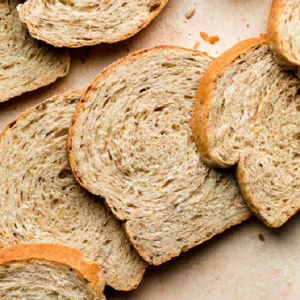 multigrain bread slices