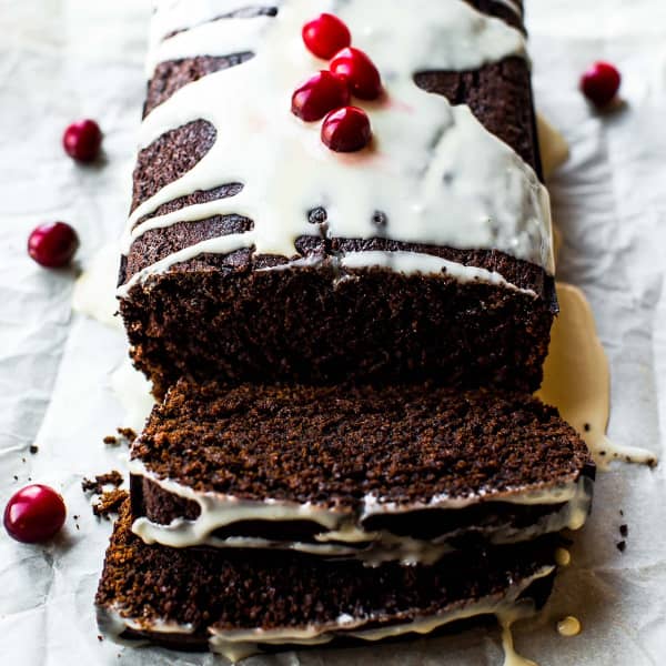 picture of spiced gingerbread loaf