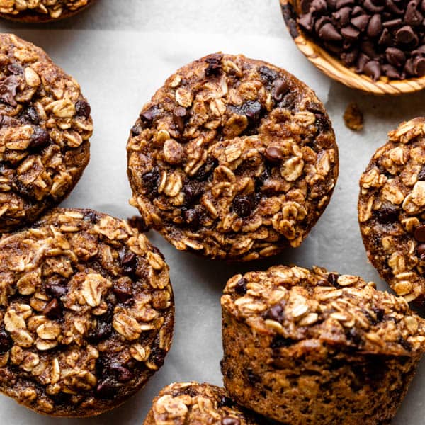 chocolate chip baked oatmeal cups