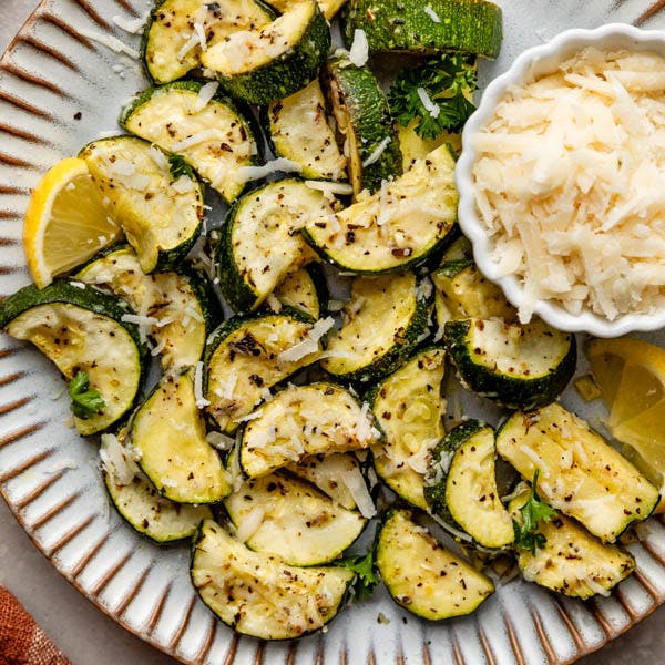 garlic lemon roasted zucchini