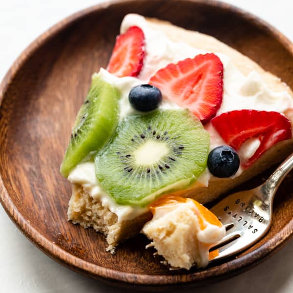 slice of fruit pizza