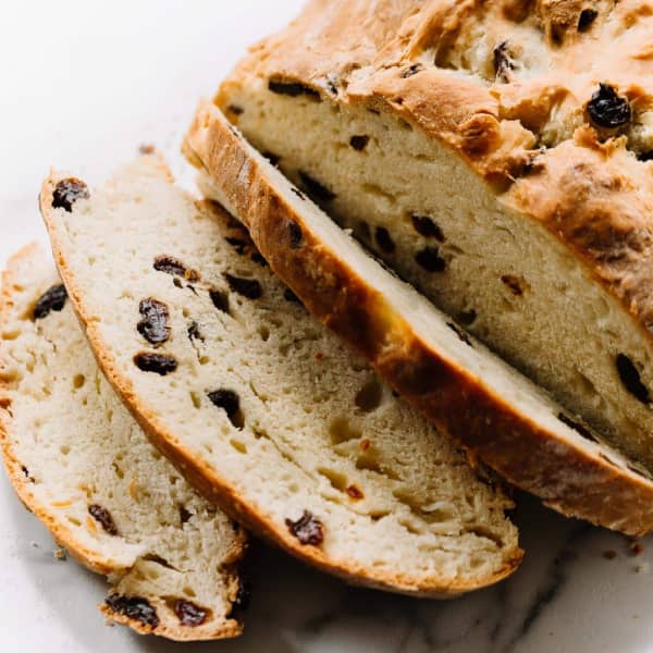 sliced Irish soda bread with raisins