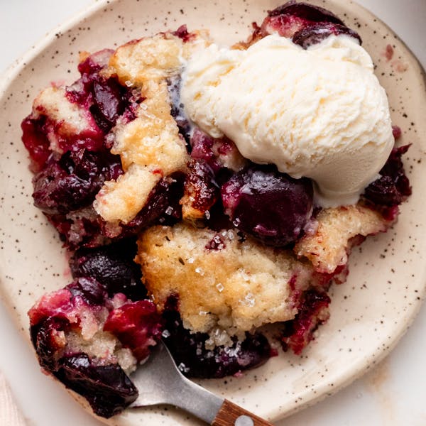 cherry cobbler with ice cream