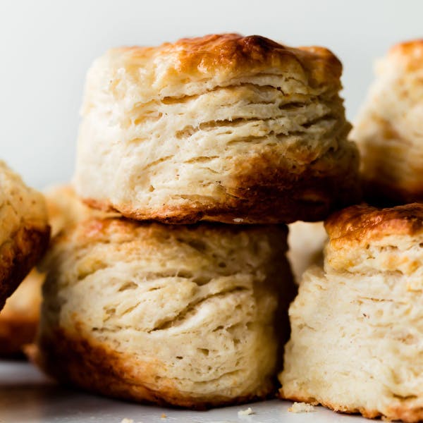 picture of flakey buttermilk biscuits